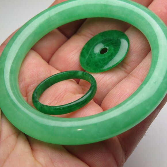 "Natural Jade bangle + FREE Jade Ring & Jade Donut 53mm-54mm-56mm" - Picture 2 of 3